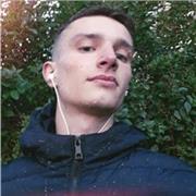 Developpeur pro, pationner tech, etudes dans le systèmes des réseaux informatique. Administration Systèmes